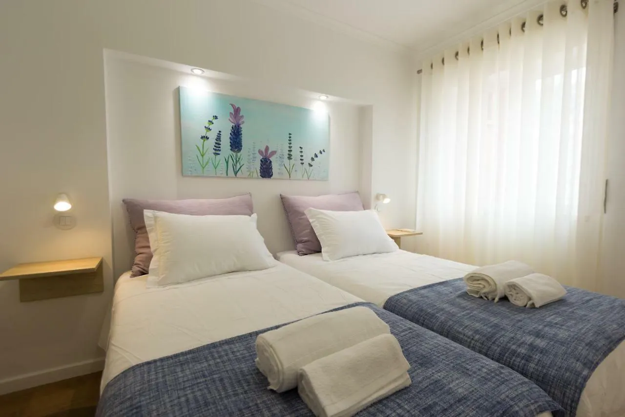 Lisbon Charming Apartment